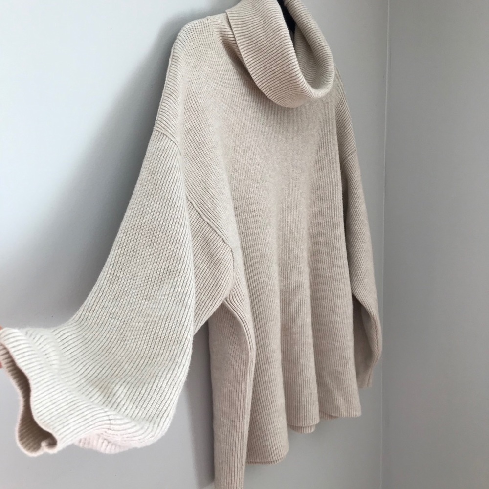 EUC. Free People Softly Structured Tunic. Small.